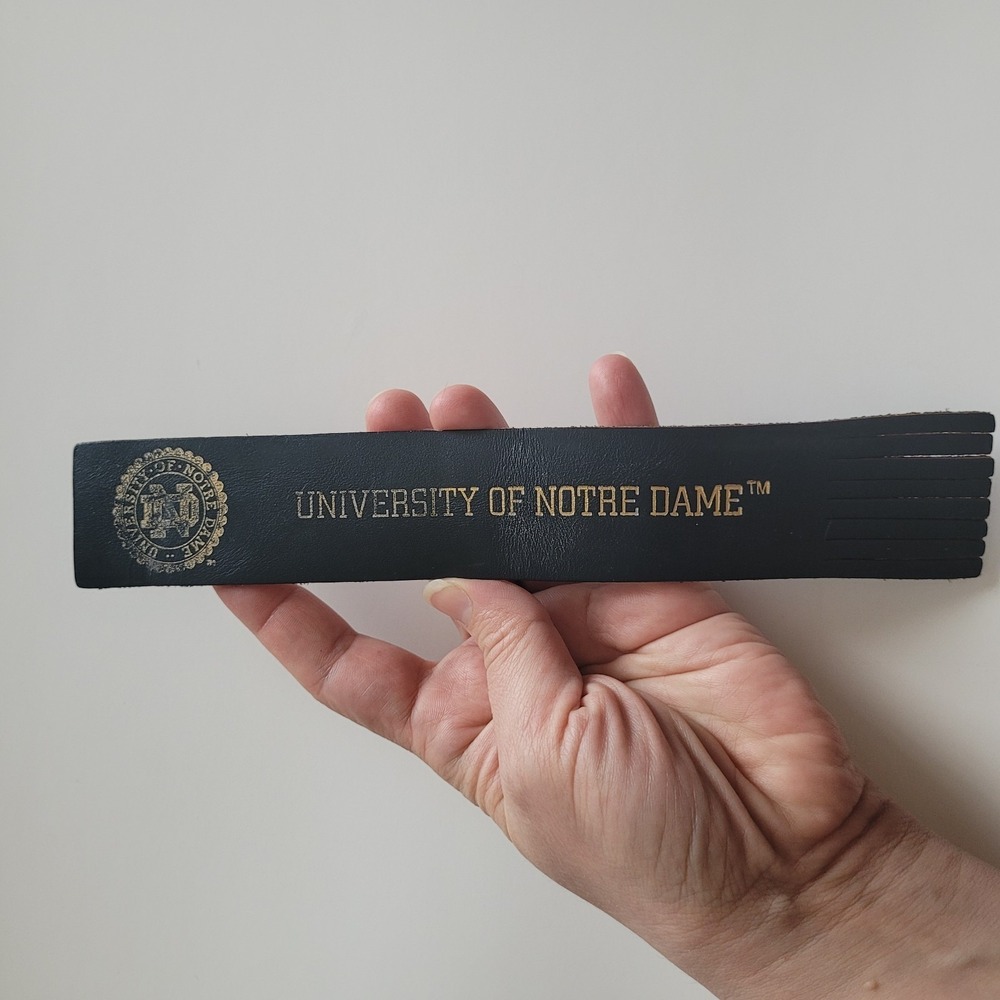 Vintage University Notre Dame‎ Bookmark Leather Fringe Black Gold Embossed - Picture 5 of 16